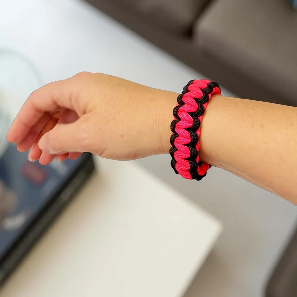 Hot Pink & Black Paracord Bracelet